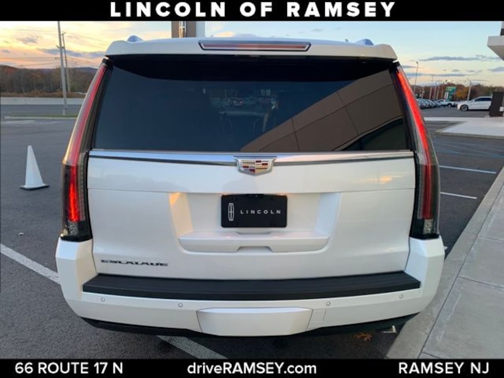 Used 2019 Cadillac Escalade Premium Luxury SUV