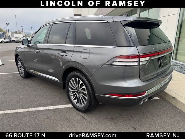 2023 Lincoln Aviator Reserve photo 3