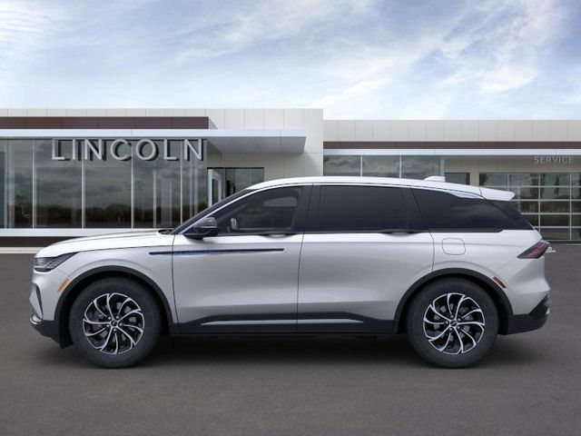 2025 Lincoln Nautilus Premiere photo 3