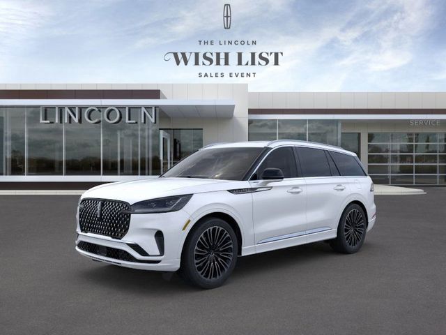 2025 Lincoln Aviator Black Label's photo