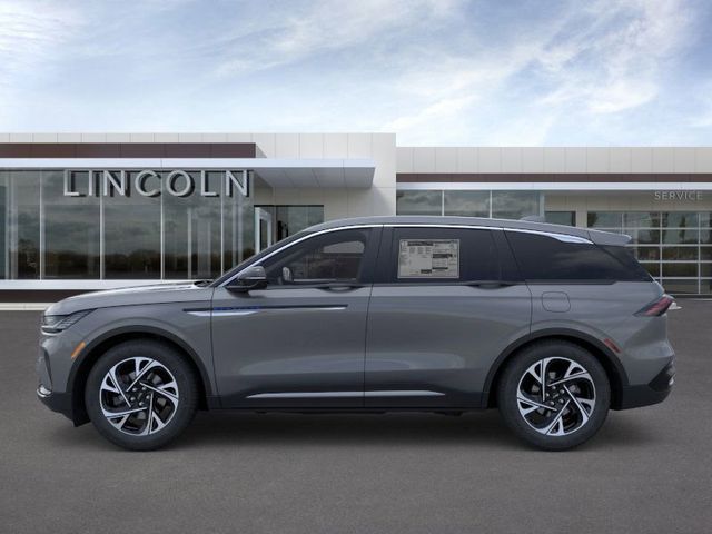 2025 Lincoln Nautilus Premiere photo 3