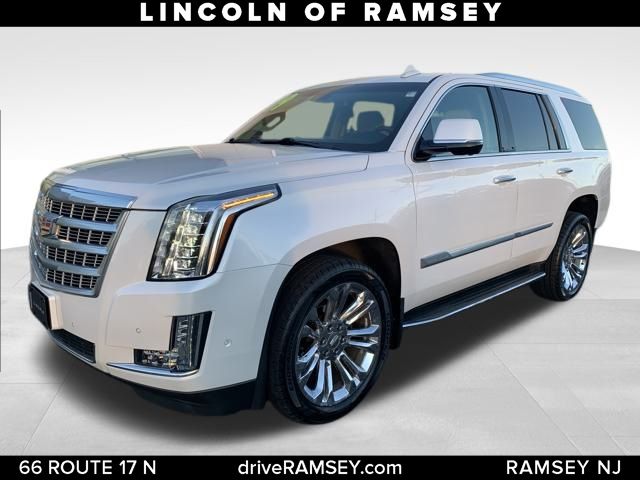 2019 Cadillac Escalade Premium Luxury's photo