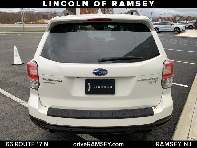 2018 Subaru Forester 2.0XT Touring photo 4