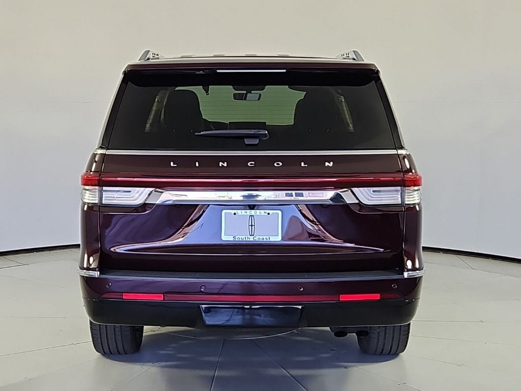 2024 Lincoln Navigator Reserve - Photo 8