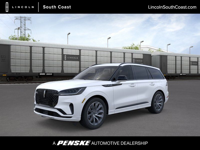2026 Lincoln Aviator Premiere RWD's photo