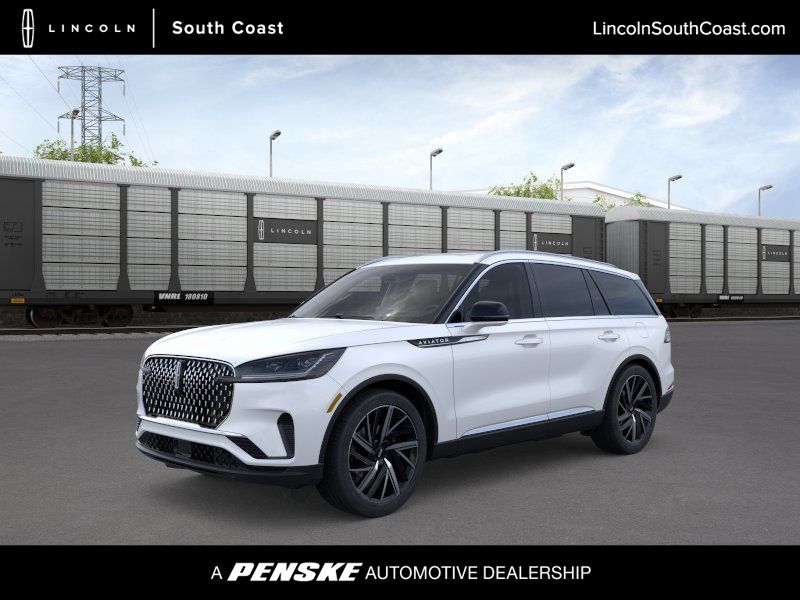 2026 Lincoln Aviator Reserve AWD's photo