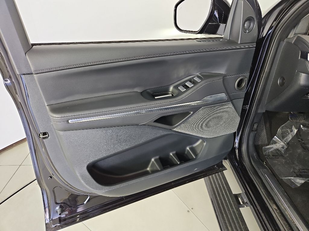 2025 Lincoln Navigator Reserve - Photo 11