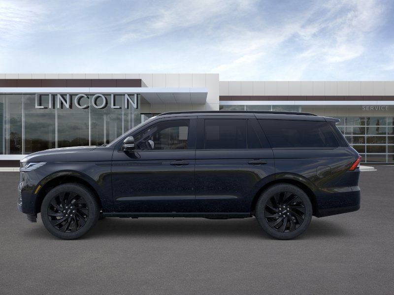 2025 Lincoln Navigator Reserve photo 3