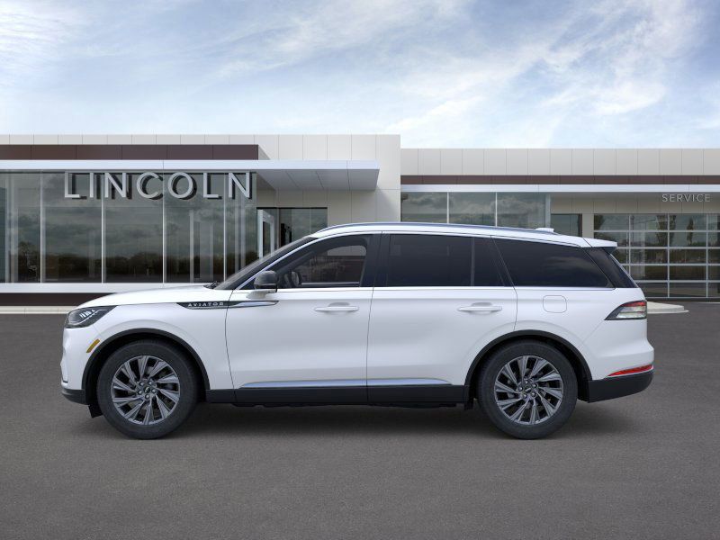2025 Lincoln Aviator Premiere photo 2
