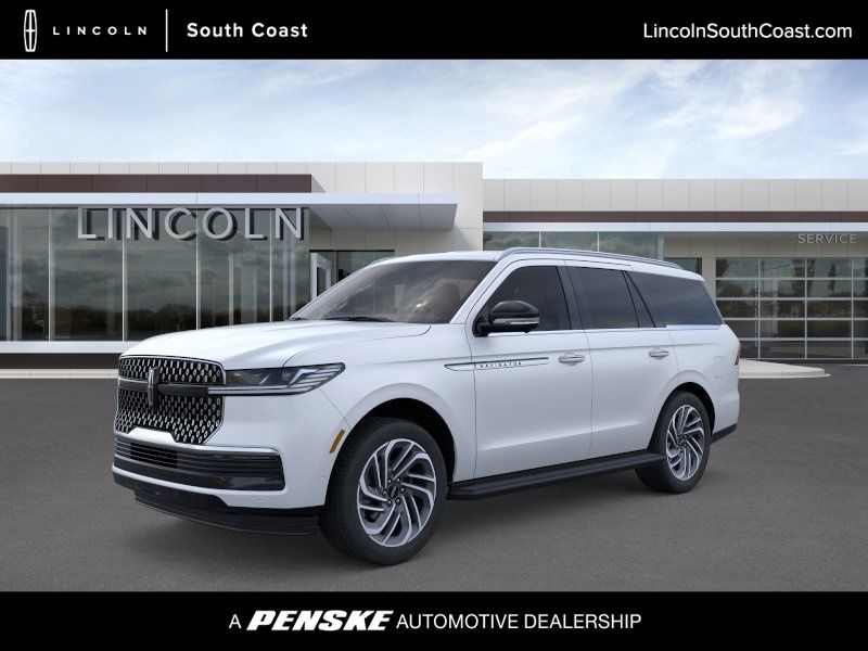 2026 Lincoln Navigator Premiere AWD's photo