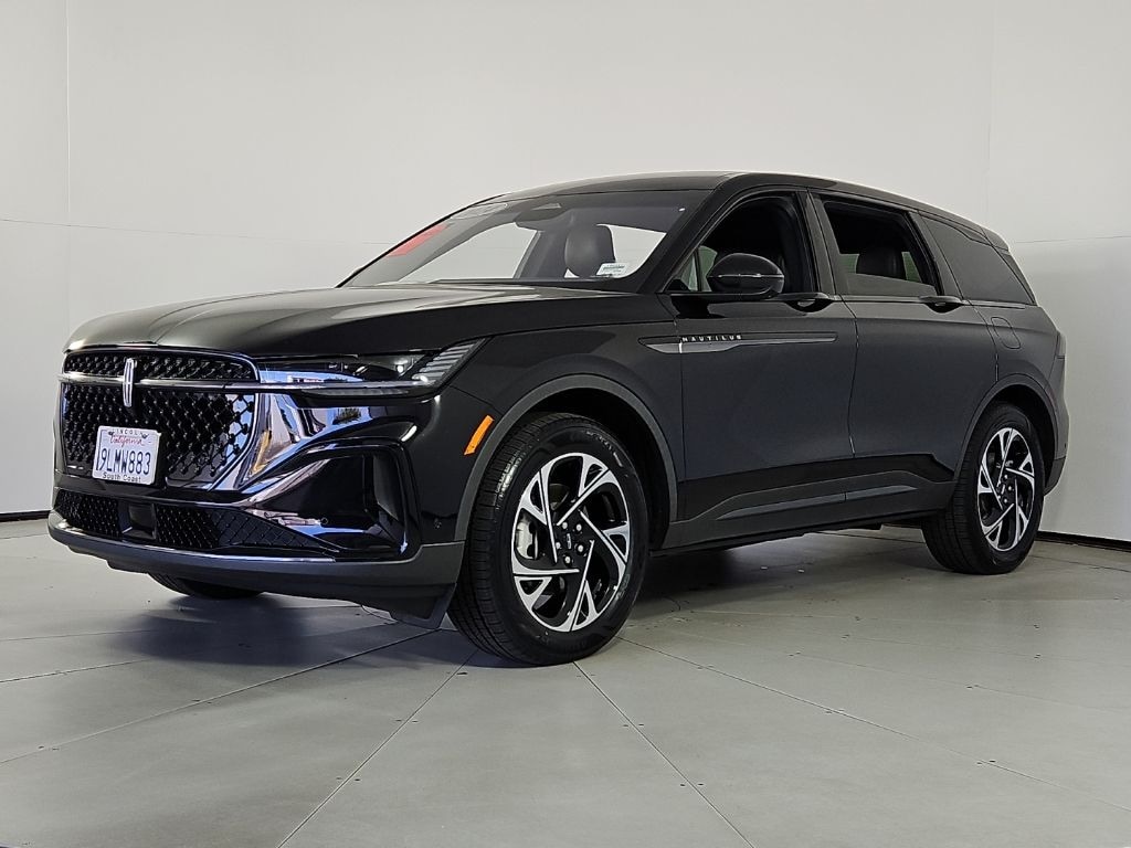 Used 2024 Lincoln Nautilus Premiere SUV