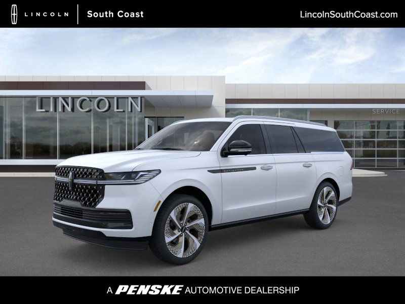 2025 Lincoln Navigator Black Label L's photo