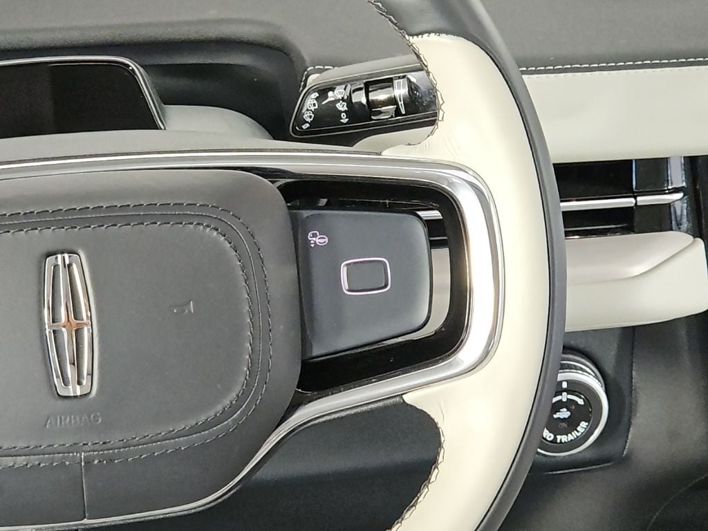 2025 Lincoln Navigator Reserve - Photo 30