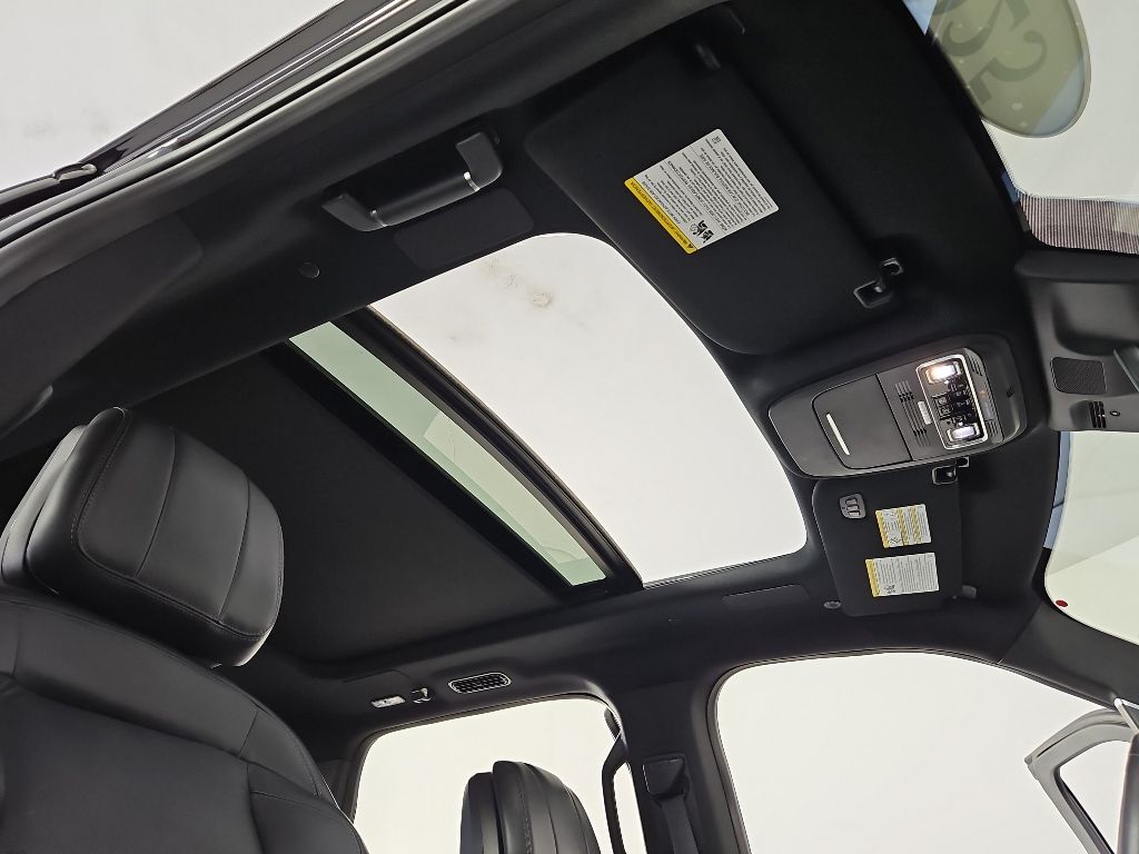 2025 Lincoln Navigator Reserve - Photo 18