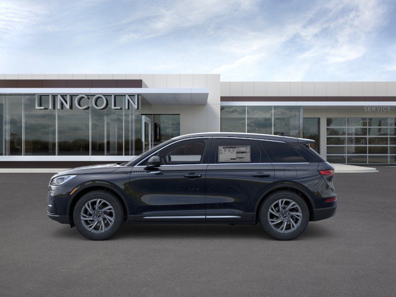 2025 Lincoln Corsair Premiere photo 3
