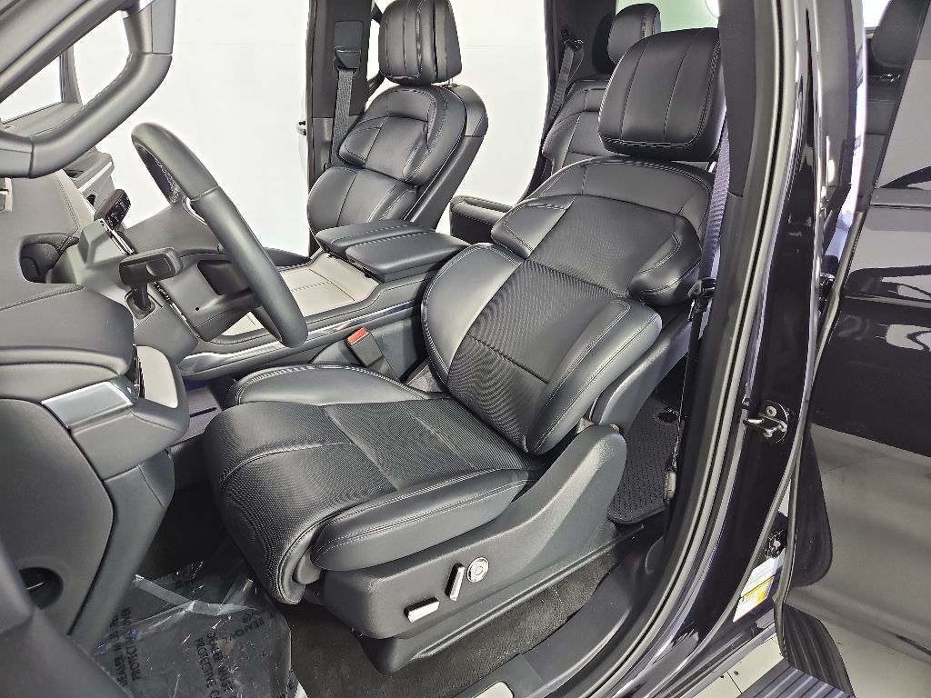 2025 Lincoln Navigator Reserve - Photo 23
