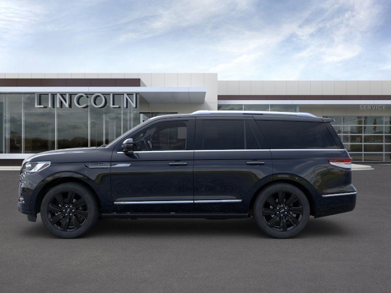 2023 Lincoln Navigator Reserve photo 3