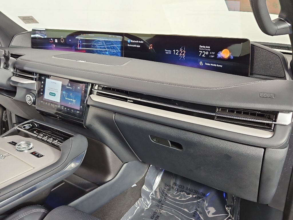 2025 Lincoln Navigator Reserve - Photo 14