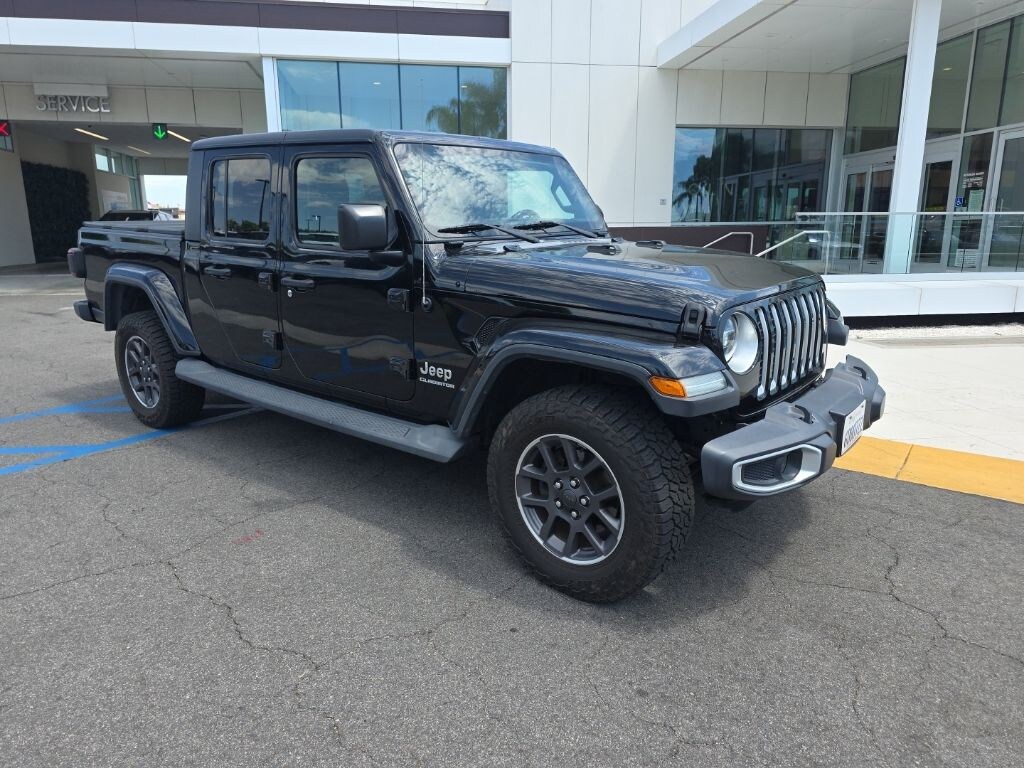 Used 2020 Jeep Gladiator Overland Truck