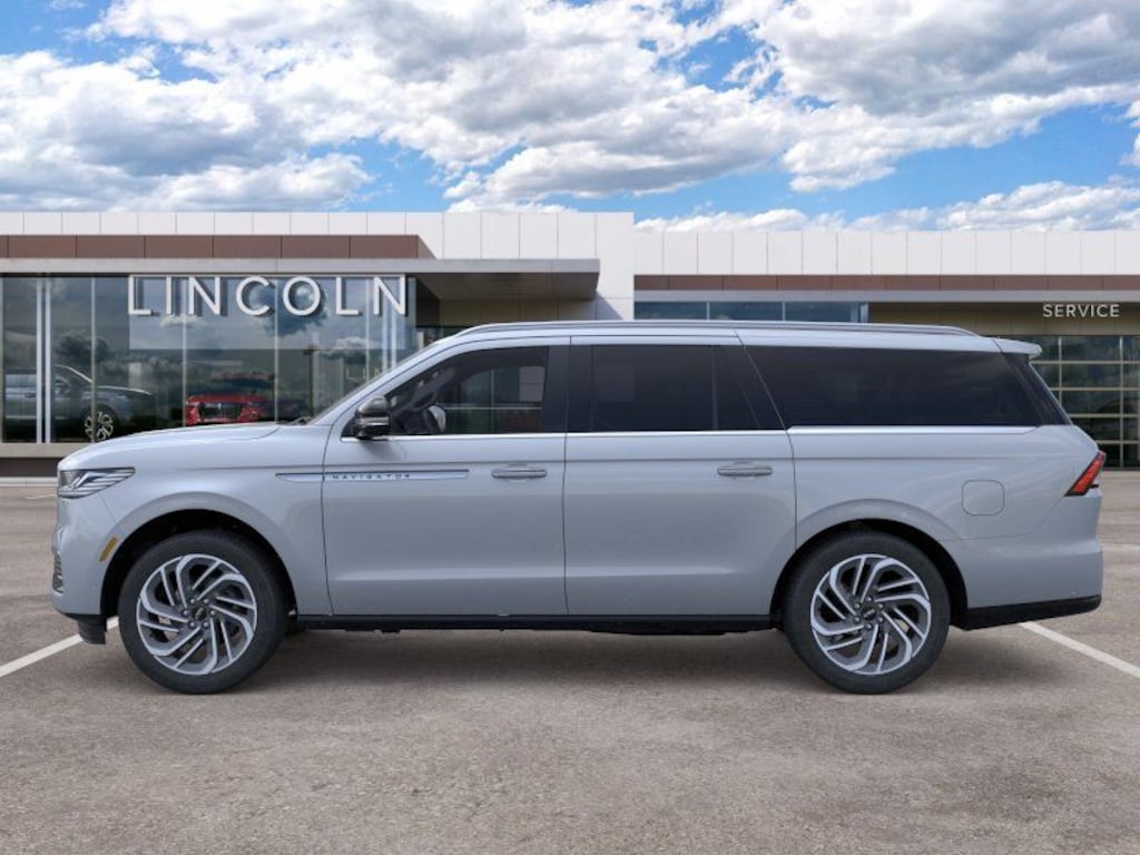 New 2026 Lincoln Navigator L Reserve SUV
