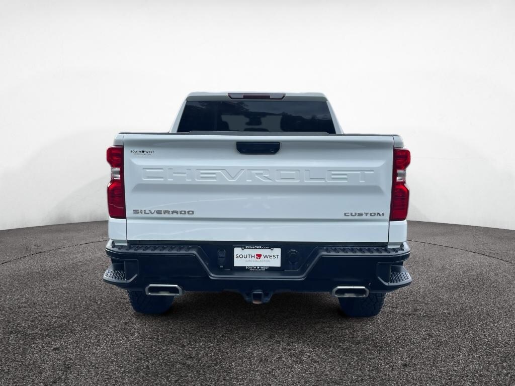 Used 2025 Chevrolet Silverado Custom Trail Boss Crew Cab