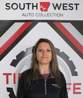 Staff member Flo Rushani from ID_c899cb