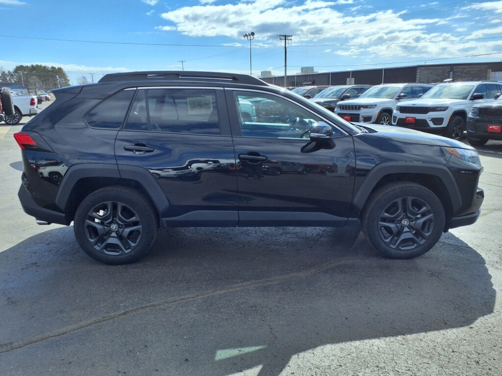 2024 Toyota RAV4 Adventure photo 2