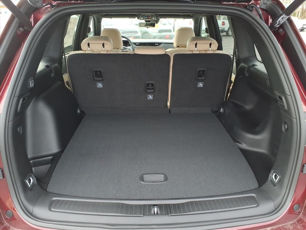 New 2025 Jeep Grand Cherokee Limited Sport Utility