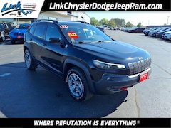 2022 Jeep Cherokee Trailhawk SUV