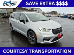 2026 Chrysler Pacifica Select Passenger Van