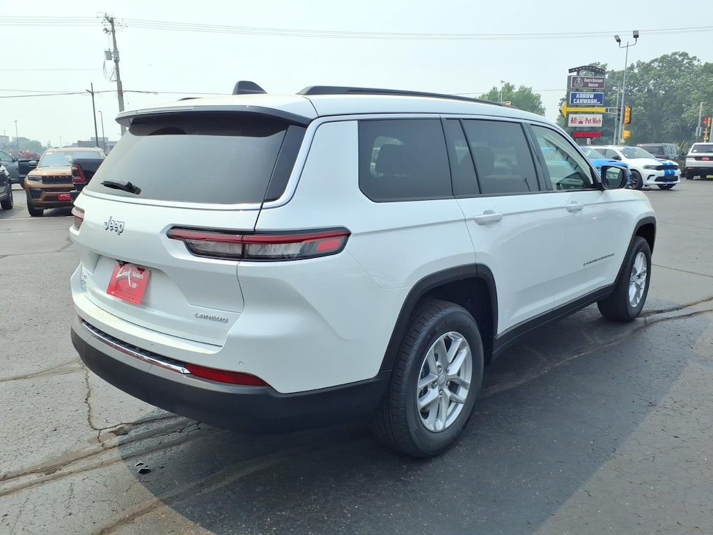 New 2026 Jeep Grand Cherokee L Laredo Sport Utility