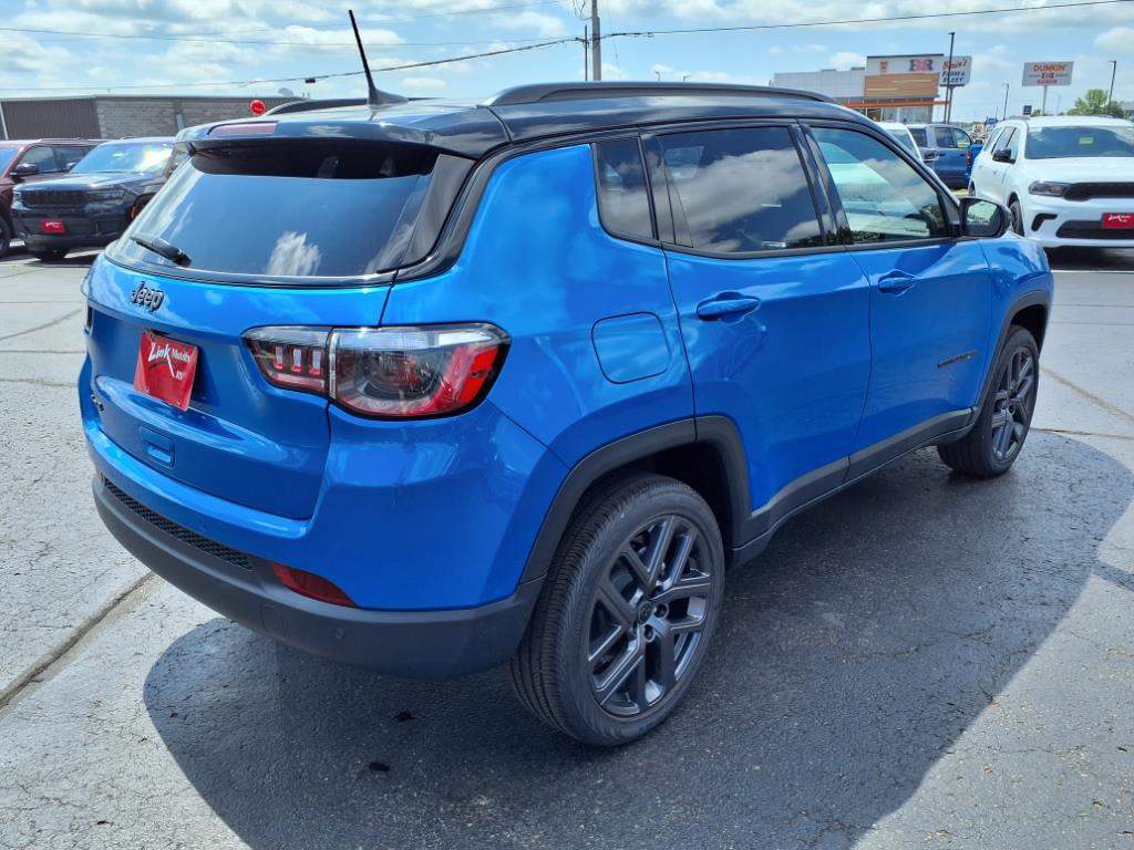 2025 Jeep Compass Limited photo 2