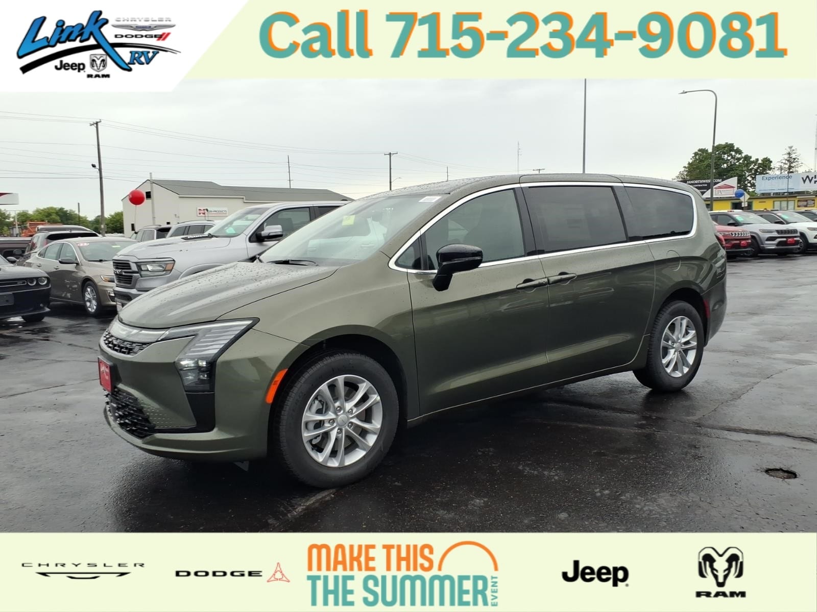 2027 Chrysler Pacifica Select AWD's photo