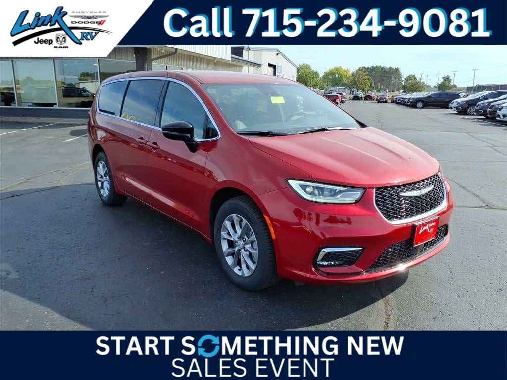 2026 Chrysler Pacifica Select's photo