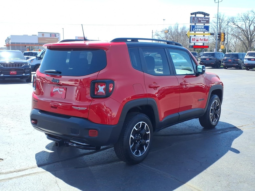 Used 2023 Jeep Renegade Trailhawk SUV
