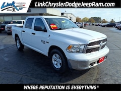 2022 Ram 1500 Classic SLT Truck