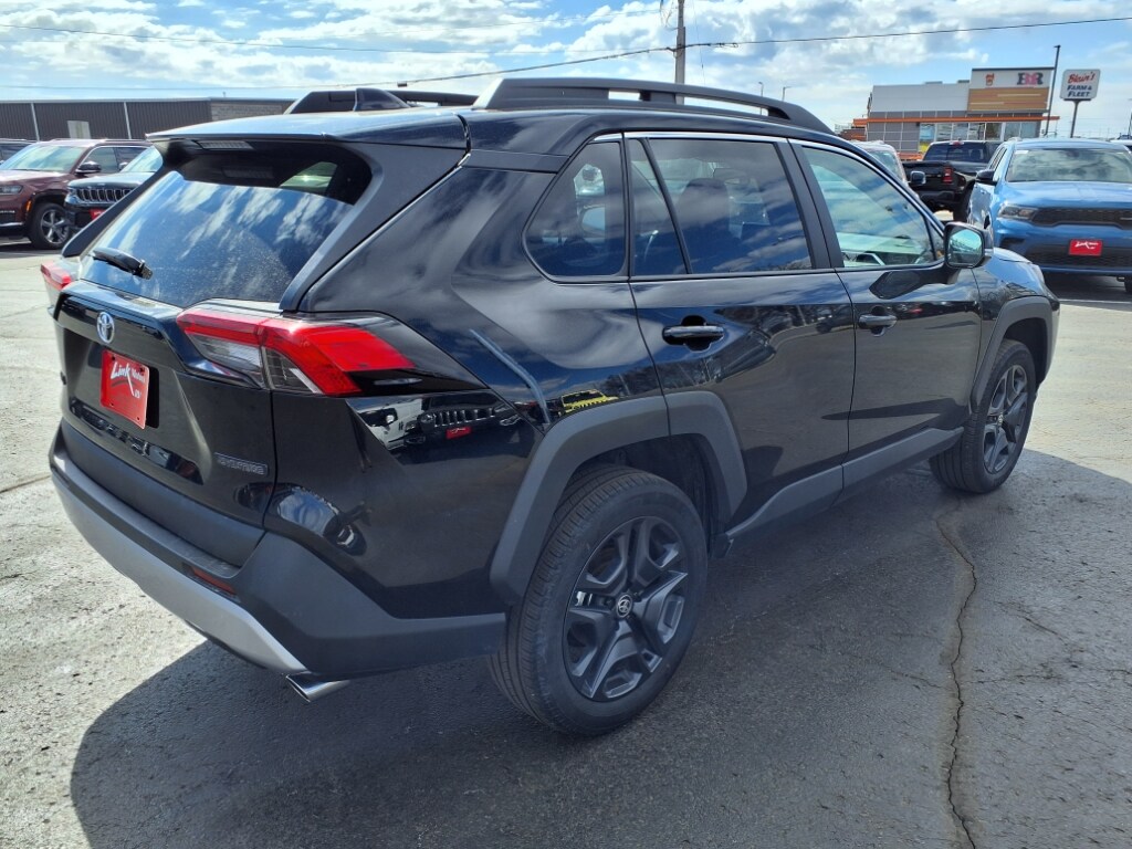 2024 Toyota RAV4 Adventure photo 3