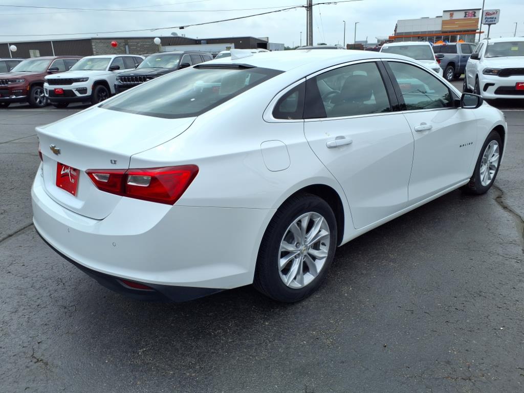 2024 Chevrolet Malibu 1LT photo 4