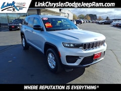 2024 Jeep Grand Cherokee Laredo SUV
