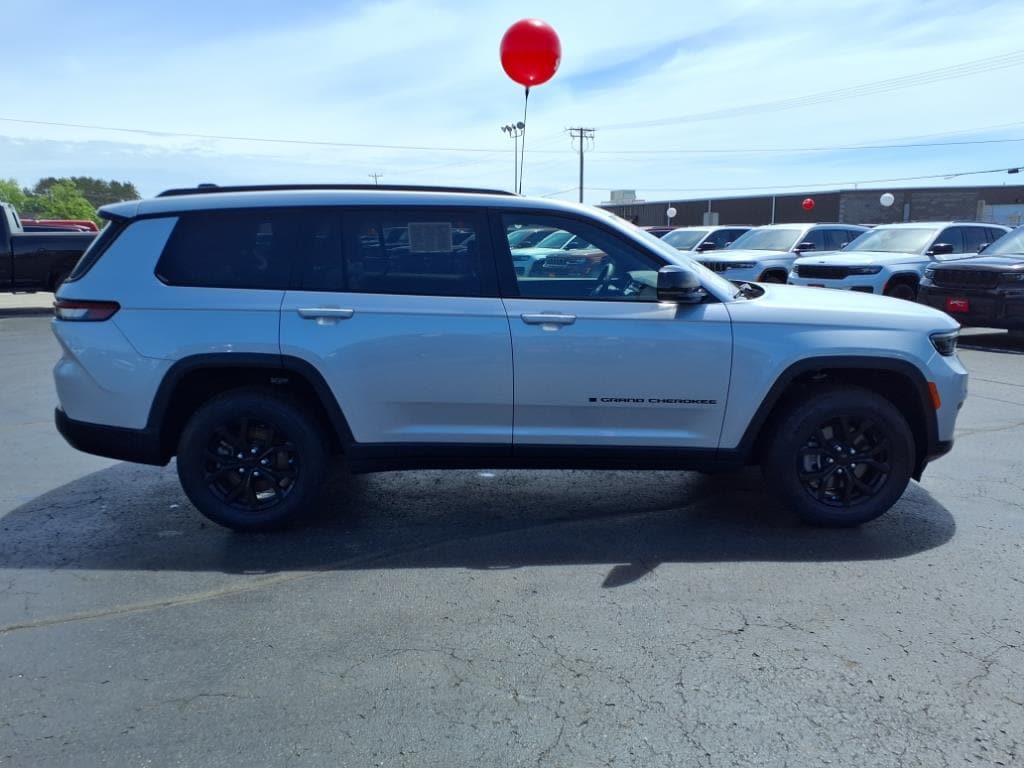Used 2024 Jeep Grand Cherokee L Altitude with VIN 1C4RJKAG2R8507637 for sale in Rice Lake, WI