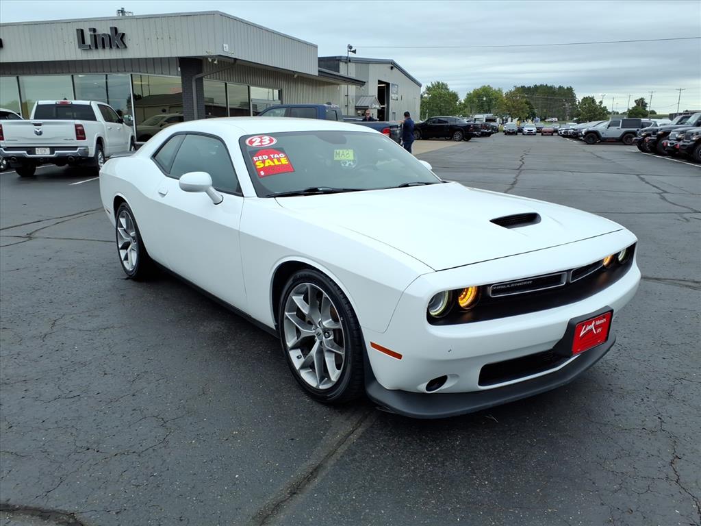 2023 Dodge Challenger GT's photo