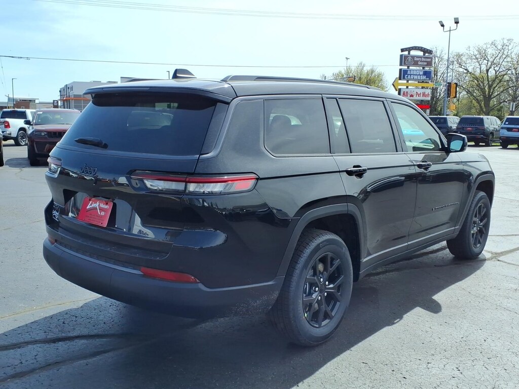 New 2026 Jeep Grand Cherokee L Altitude Sport Utility