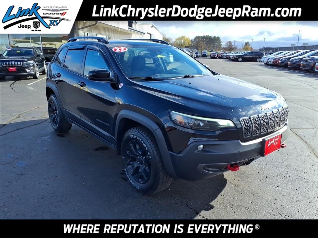 Used 2022 Jeep Cherokee Trailhawk SUV