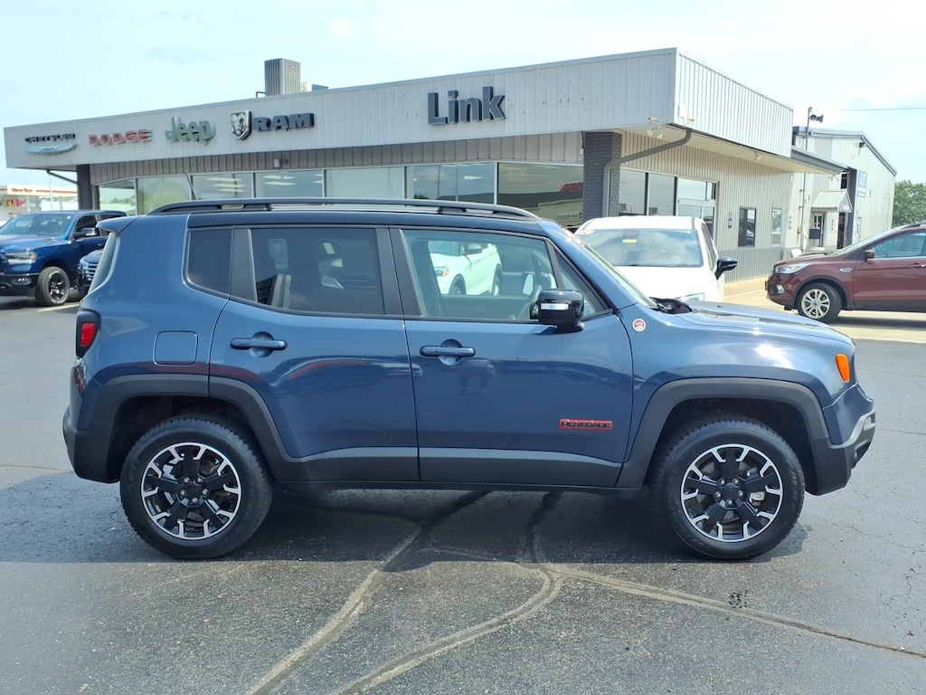 Used 2023 Jeep Renegade Trailhawk SUV