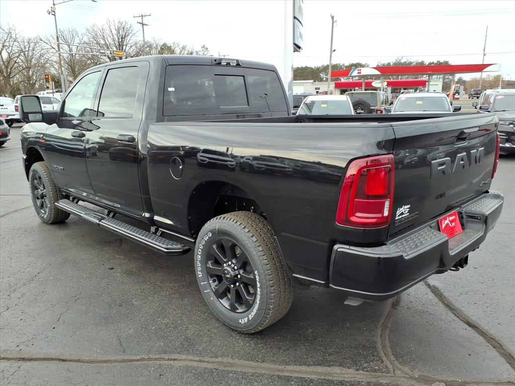 2026 Ram 3500 Big Horn photo 2