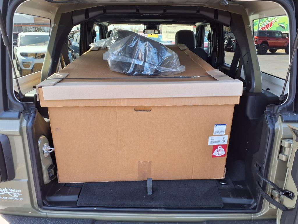 2025 Jeep Wrangler Willys photo 3