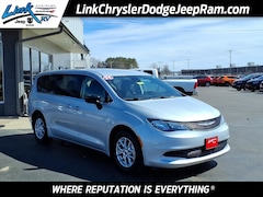 2024 Chrysler Voyager LX Minivan/Van