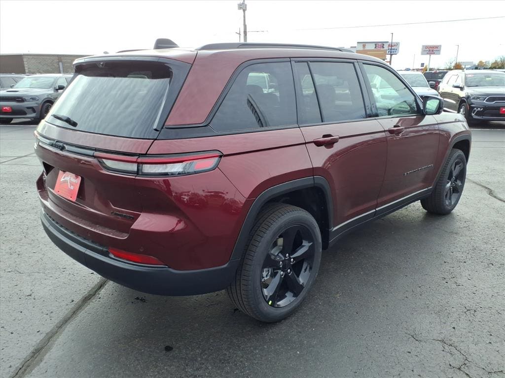 New 2025 Jeep Grand Cherokee Limited Sport Utility
