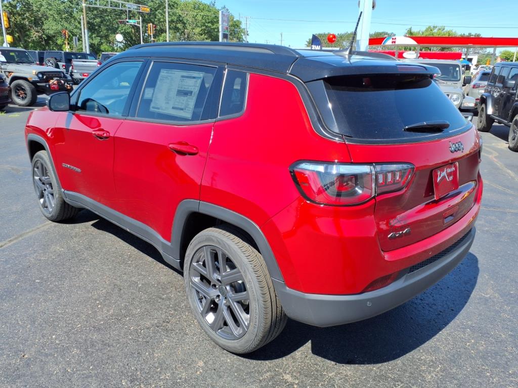 2025 Jeep Compass Limited photo 2