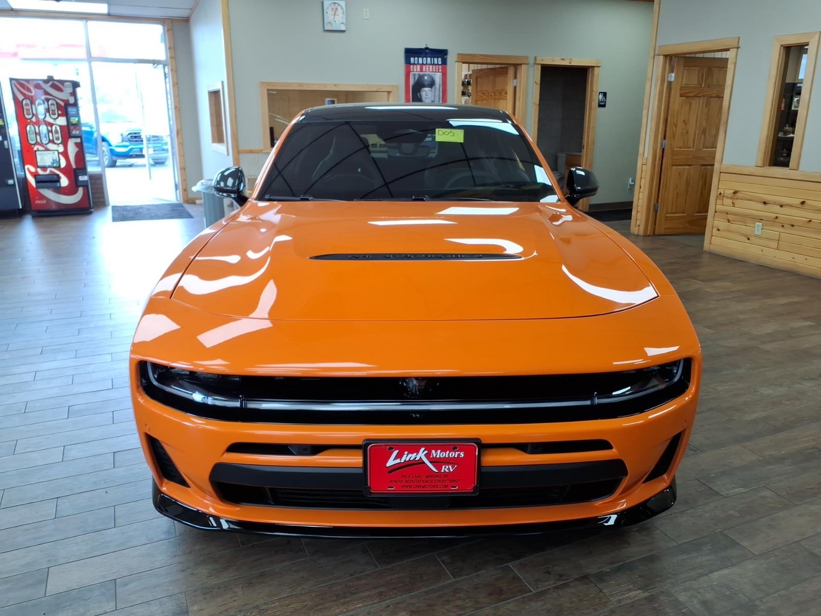 2026 Dodge Charger Scat Pack - Photo 6